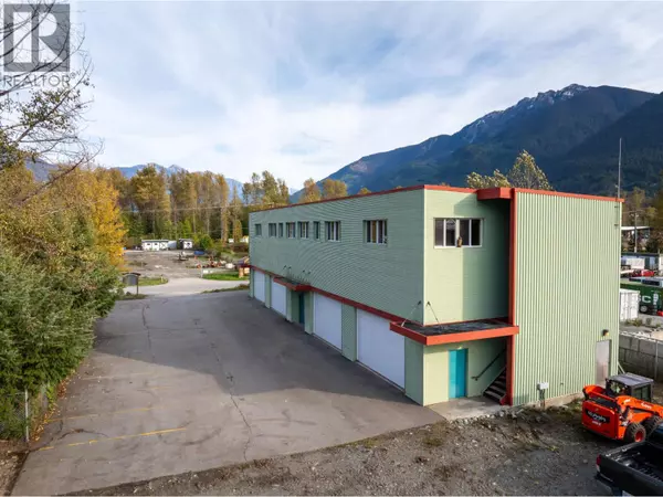 7327 INDUSTRIAL WAY #5, Pemberton, BC V0N2L0