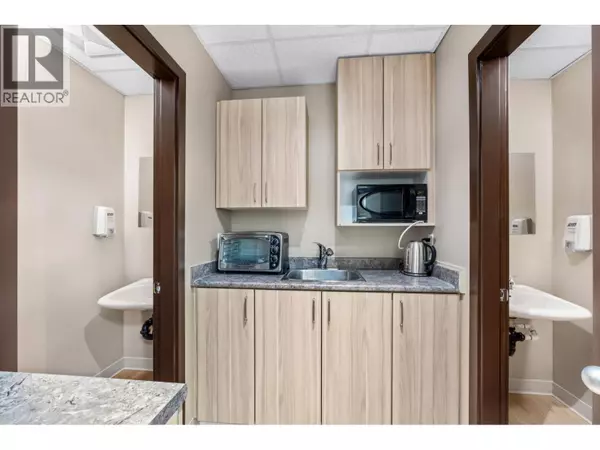 Pemberton, BC V0N2L0,7327 INDUSTRIAL WAY #6