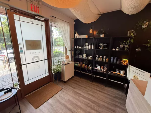 Surrey, BC V3Z0K7,3388 ROSEMARY HEIGHTS CRES #135