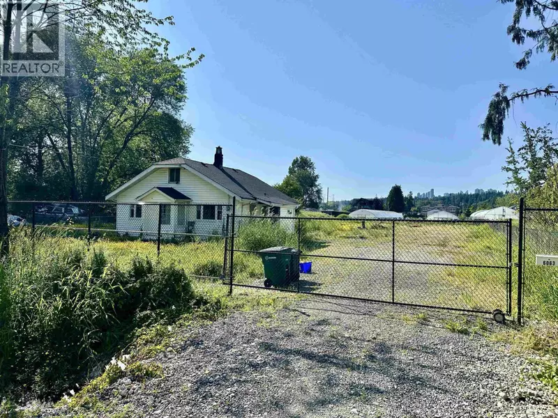 6063 9TH AVENUE, Burnaby, BC V3N2T4