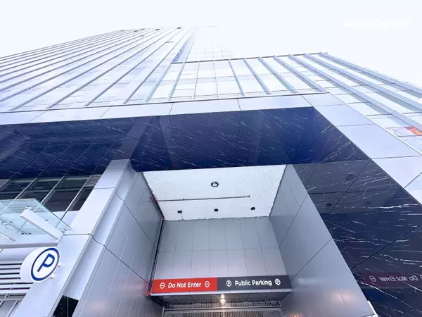 Surrey, BC V3T4G7,9686 137 ST #104