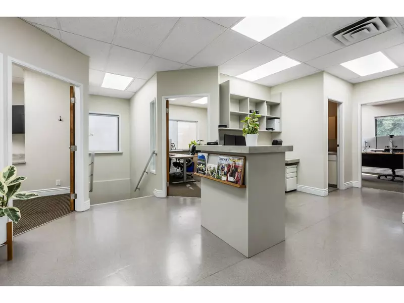 48945 YALE RD #201, Chilliwack, BC V4Z0B2