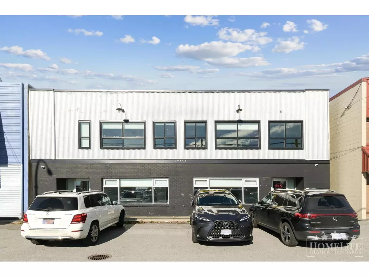 Surrey, BC V3S1C4,17537 56 AVE #2