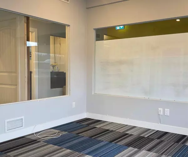 Surrey, BC V3S1C4,17537 56 AVE #1