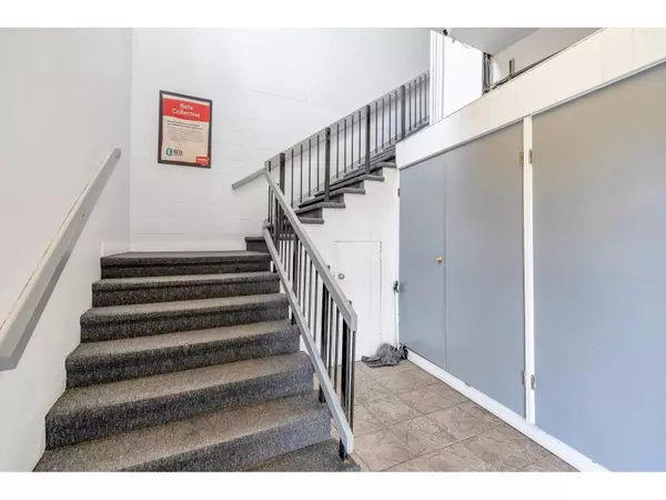 Surrey, BC V3T1W4,10328 WHALLEY BOULEVARD