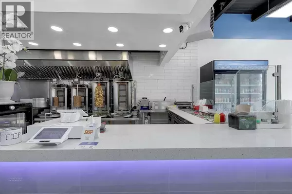 Vancouver, BC V6E1N3,1206 DAVIE STREET