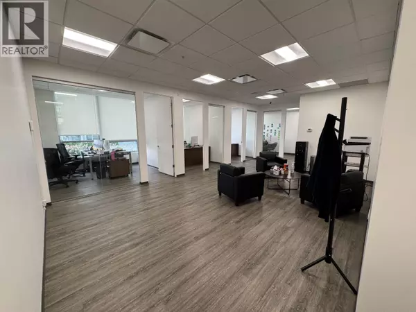 Coquitlam, BC V3B0J1,2950 GLEN DR #620