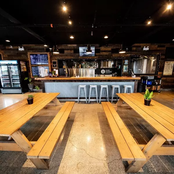 Langley, BC V2Y1N1,6263 202 STREET