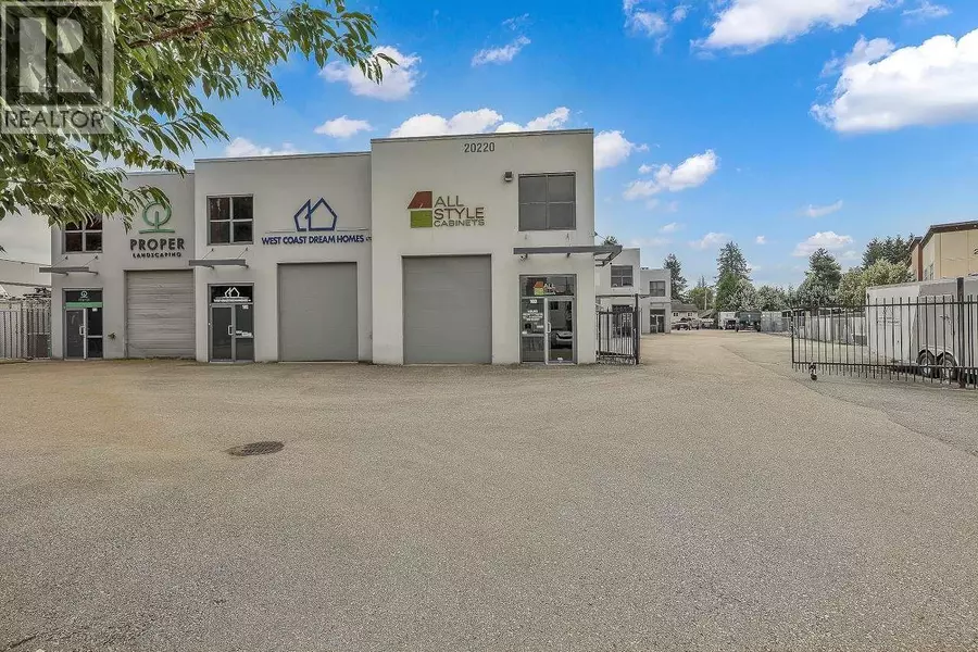 20220 113B AVE #108, Maple Ridge, BC V2X0Y9