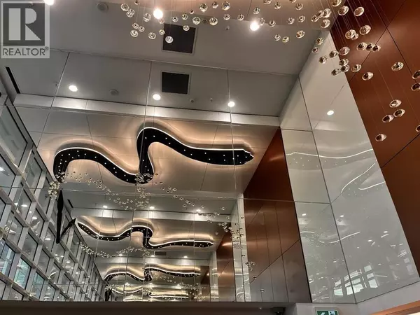 Burnaby, BC V5H0J2,6378 SILVER AVE #431