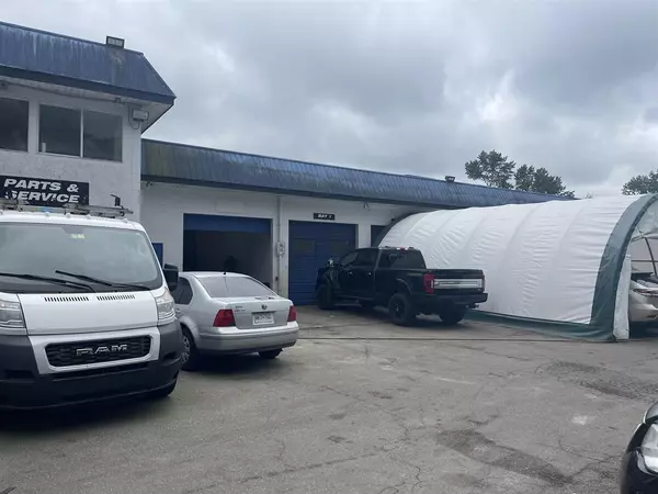 Surrey, BC V3S3C5,6455 148 STREET