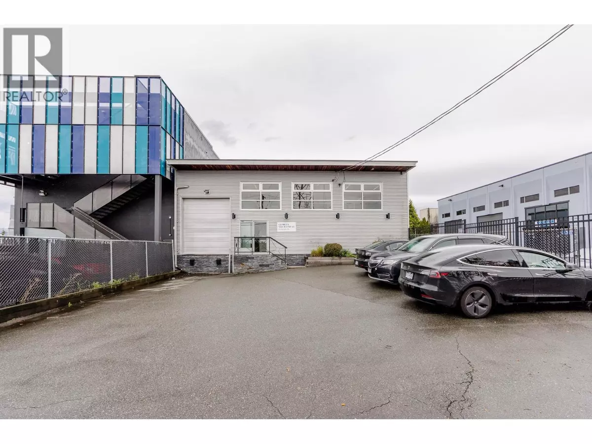 Burnaby, BC V5C3W9,3905 2ND AVENUE