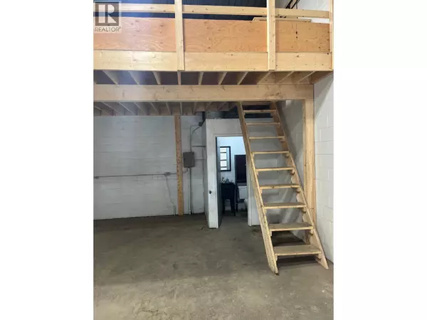 Prince George, BC V2K2Z6,3900 HART HWY #C-4