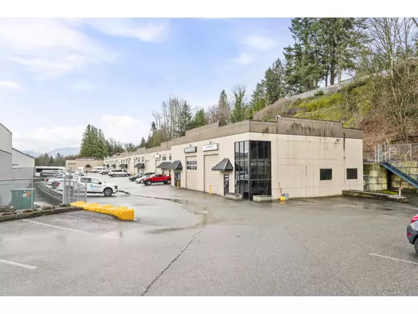 Abbotsford, BC V2S2C6,34100 SOUTH FRASER WAY #10