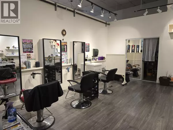 Burnaby, BC V3N4R7,4501 NORTH RD #103