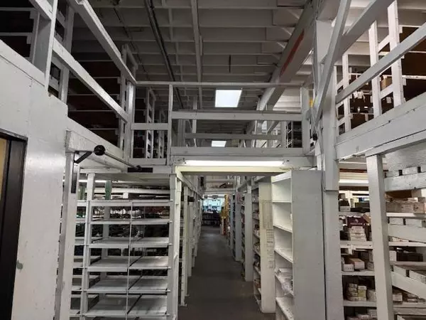 Surrey, BC V3T2T1,12905-12993 KING GEORGE BOULEVARD