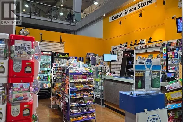 1163 PINETREE WAY #1028, Coquitlam, BC V3B8A9