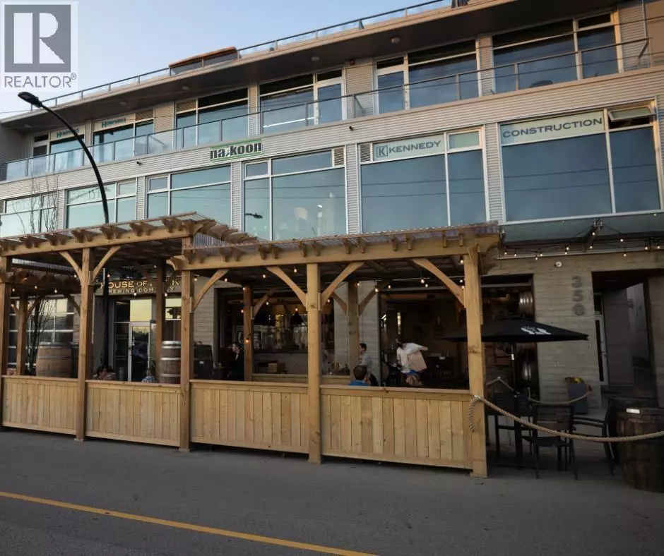 North Vancouver, BC V7L1A4,350 ESPLANADE E