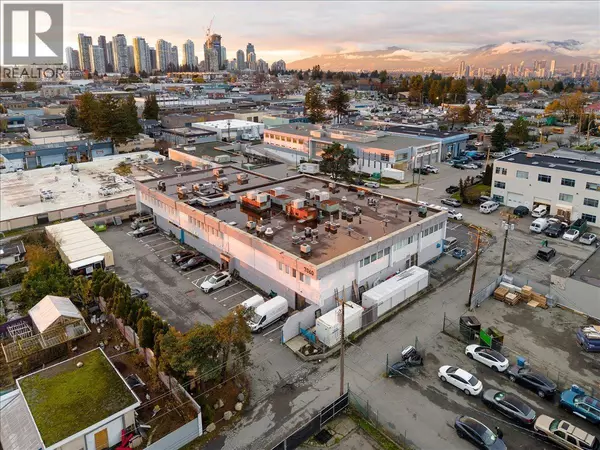 Burnaby, BC V5J4V5,7060 WALTHAM AVE #102