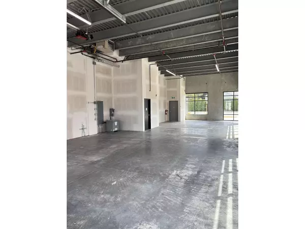 Langley, BC V3A3Y2,19975 56 AVE #106