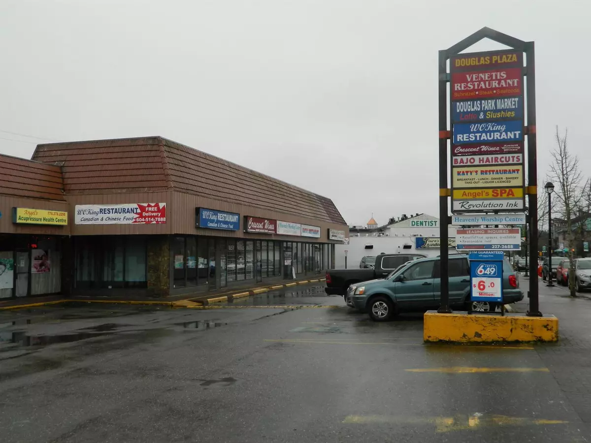 Langley, BC V3A4B6,20521 DOUGLAS CRESCENT