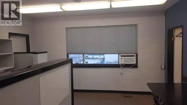 Burnaby, BC V5B1S9,6939 HASTINGS ST #220