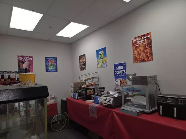 Chilliwack, BC V2R0E6,43815 PROGRESS WAY #105