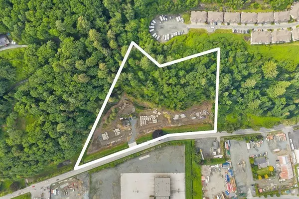 8395 CHILLIWACK MOUNTAIN ROAD|West Chilliwack, Chilliwack, BC V2R3W8