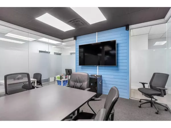 Surrey, BC V3T1W4,10328 WHALLEY BLVD #B