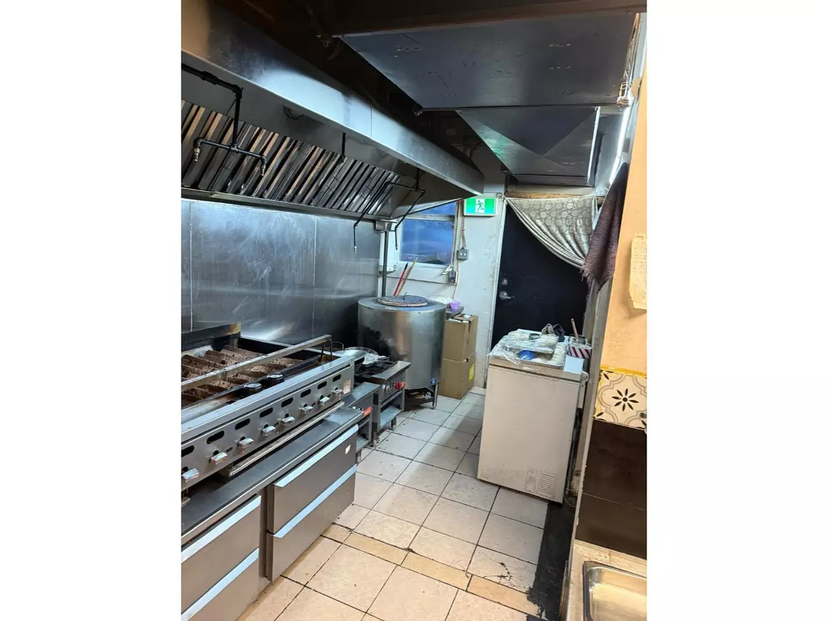 Delta, BC V0V0V0,9557 120 ST #102