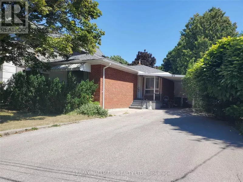 183 MAXOME AVENUE, Toronto (newtonbrook East), ON M2M3L1