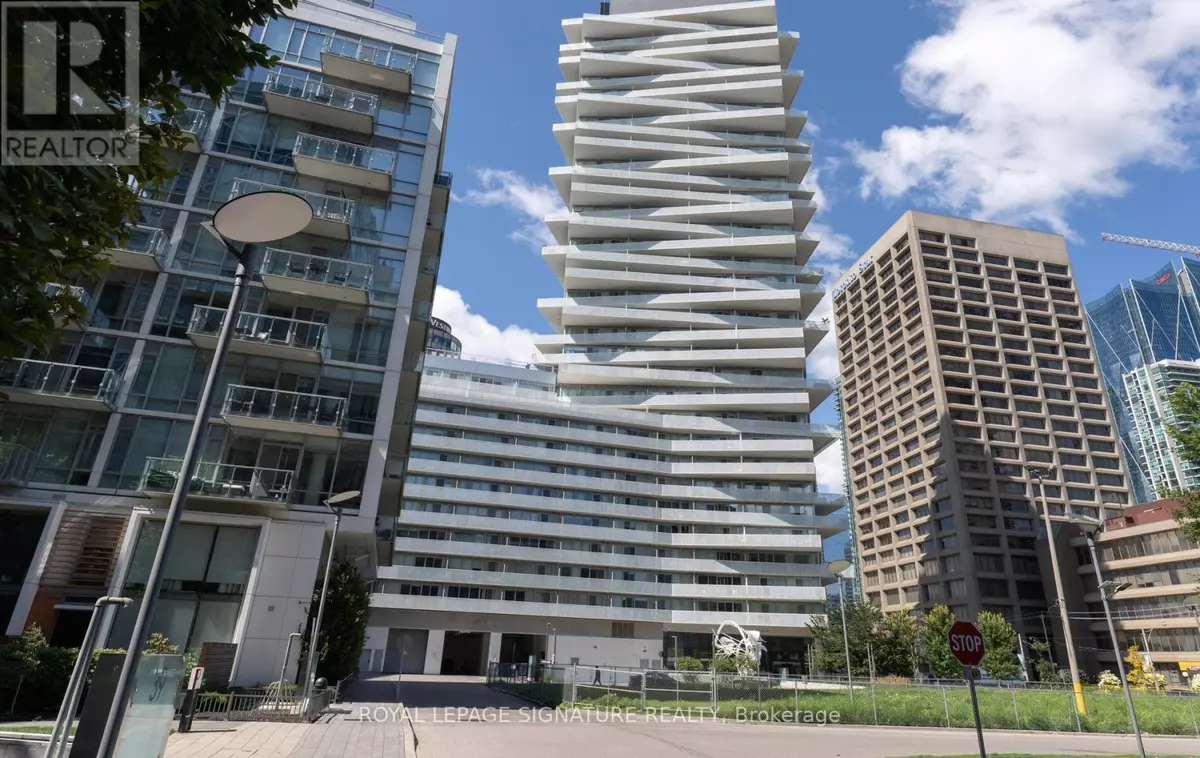 Toronto (waterfront Communities), ON M5E0C5,15 Queens Quay East #3305