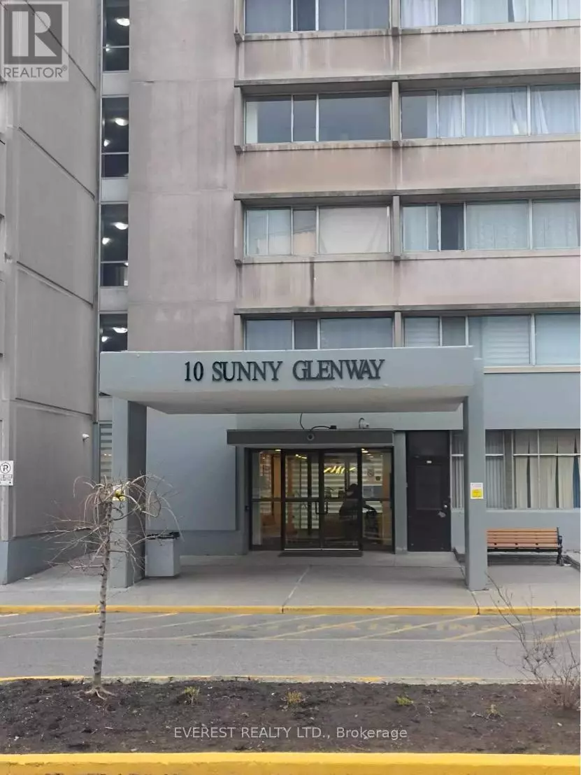 Toronto (flemingdon Park), ON M3C2Z3,10 Sunny Glenway #1406