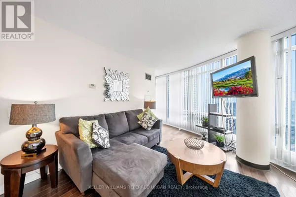 Toronto (waterfront Communities), ON M5V3R7,373 Front ST West #2803