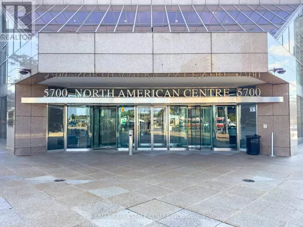 Toronto (newtonbrook West), ON L5N1W1,5700 Yonge Street RD #200 B