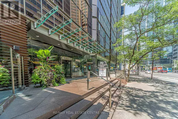 Toronto (university), ON M5J2M4,70 University AVE #120