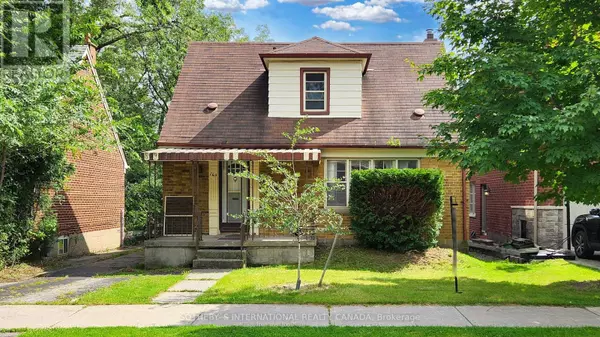 Toronto (willowdale East), ON M2N2V4,149 AVONDALE AVENUE