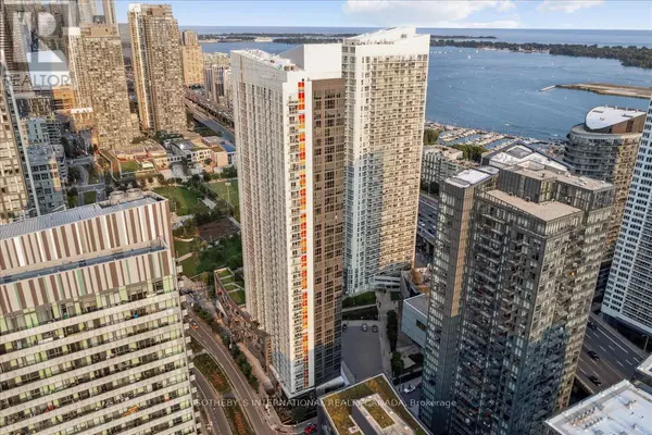 Toronto (waterfront Communities), ON M5V0J9,85 Queens Wharf RD #315