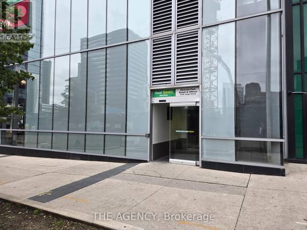 Toronto (lansing-westgate), ON M2N0J6,4750 Yonge ST #335