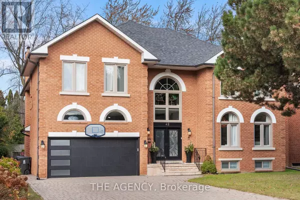 Toronto (banbury-don Mills), ON M3B2J2,42 GRANGEMILL CRESCENT