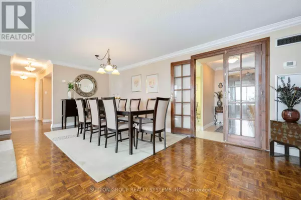 Toronto (westminster-branson), ON M2R3T1,131 Torresdale AVE #1708