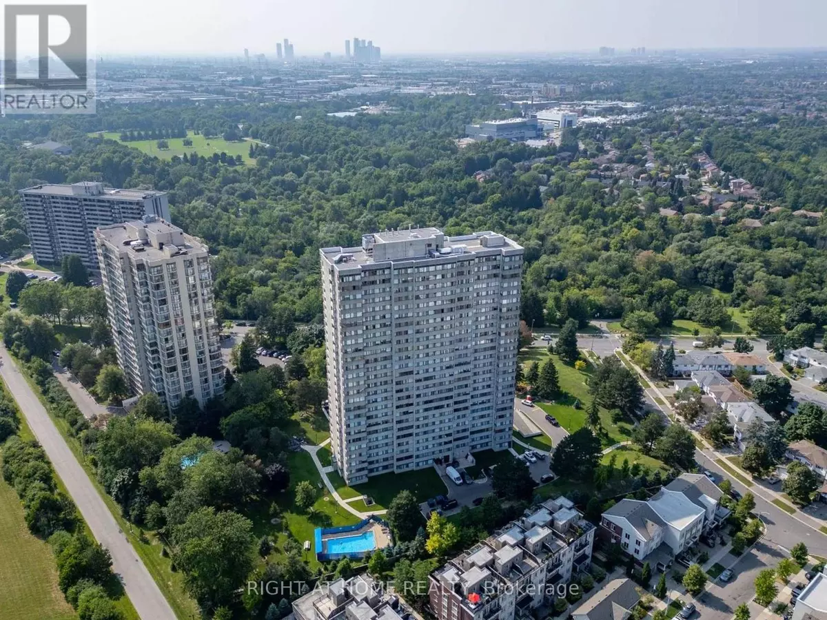 Toronto (westminster-branson), ON M2R3T2,133 Torresdale AVE #706