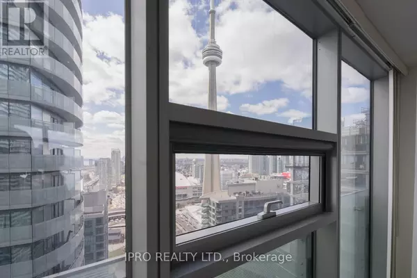 Toronto (waterfront Communities), ON M5J0B1,14 York ST #3606