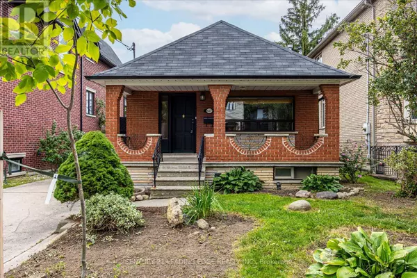 Toronto (englemount-lawrence), ON M6B2C6,127 GLEN PARK AVENUE