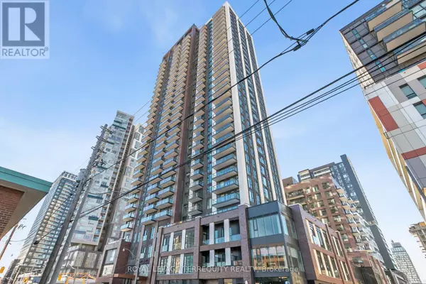 Toronto (regent Park), ON M5A0S6,130 River ST #404