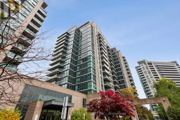 35 Brian Peck CRES #102, Toronto (thorncliffe Park), ON M4G0A5