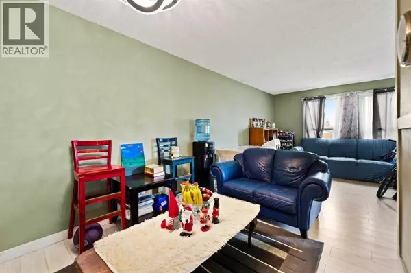 Calgary, AB T3J1W7,143 Falton Drive NE