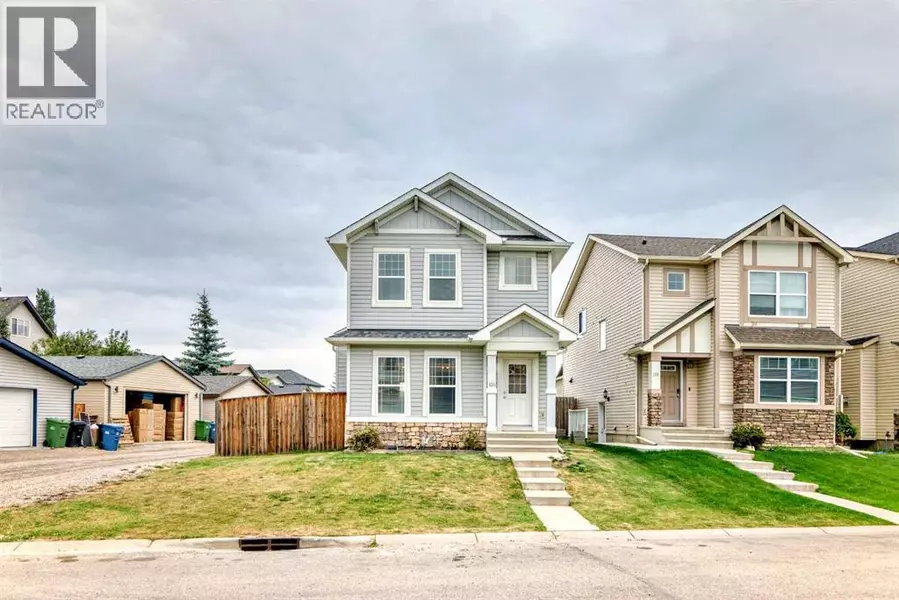 134 Panora Road NW, Calgary, AB T3K0T9