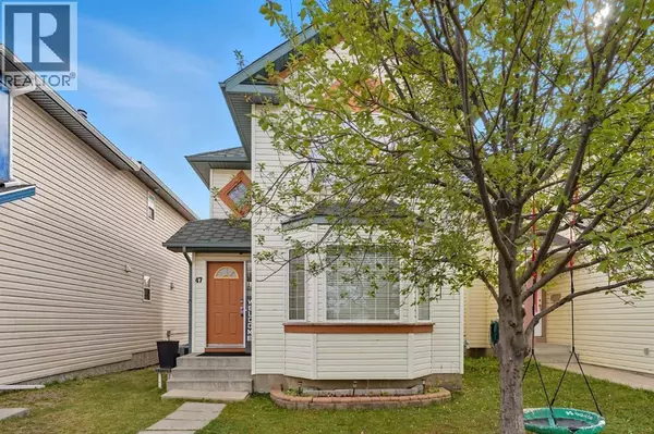 47 Covewood Park NE, Calgary, AB T3K4T2