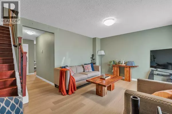 Calgary, AB T2A6S9,232 Abadan Place NE